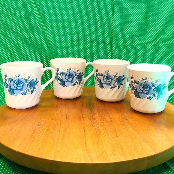 COPY - Set of Four Vintage Corning Blue Rose - Picture 1 of 11